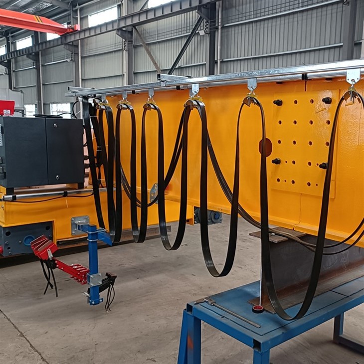 C System Festoon Trac