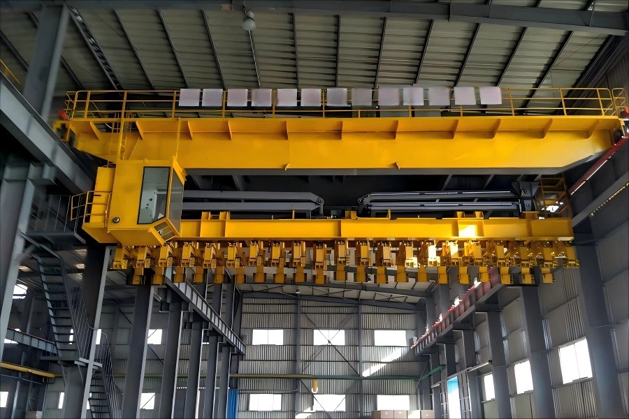 Anode Carbon Stacking overhead Crane  (3)